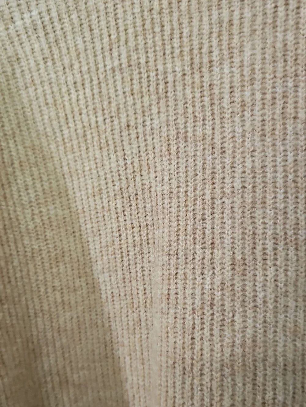 L'Academie Cropped V-Neck Polo Sweater - Beige Camel Wool And Alpaca Blend.